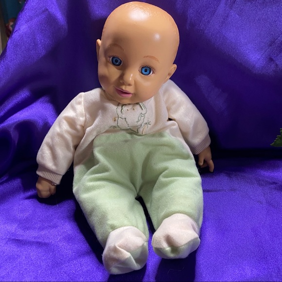 📌 Vintage Cute Cititoy Baby Doll 1990 and Tollytots Baby Doll both with cloth - Picture 2 of 16